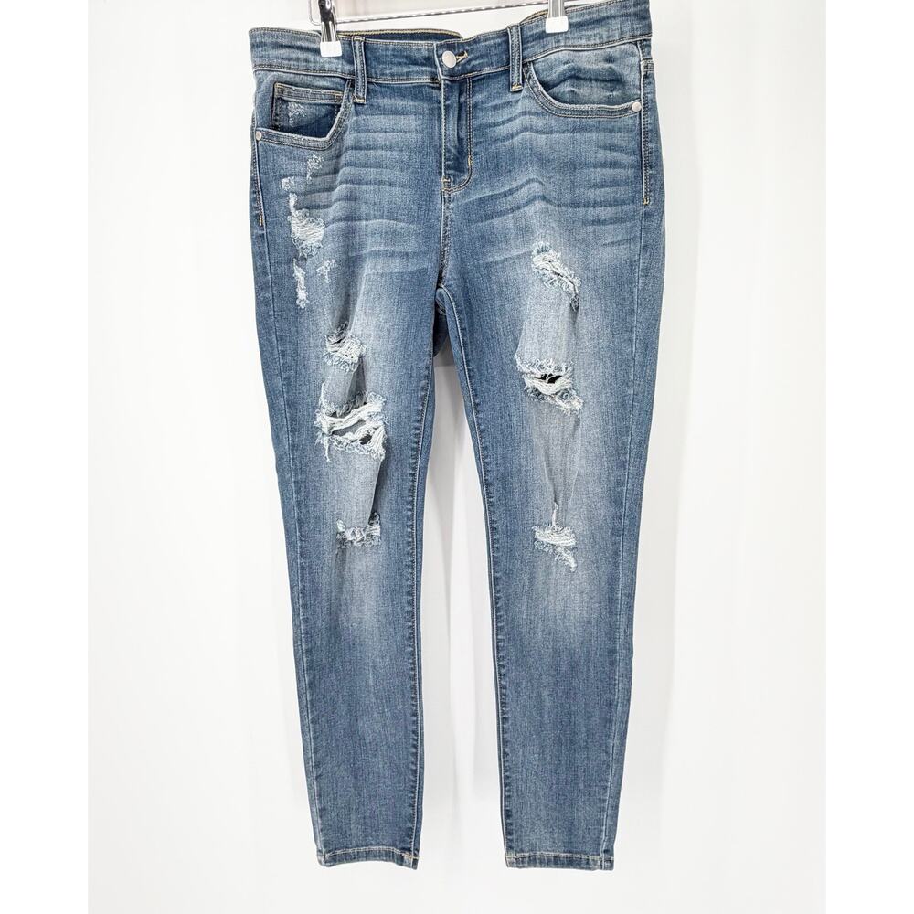 Judy Blue Women's High Rise Distressed Jeans 15/32 EUC Stretch Trendy Boutique